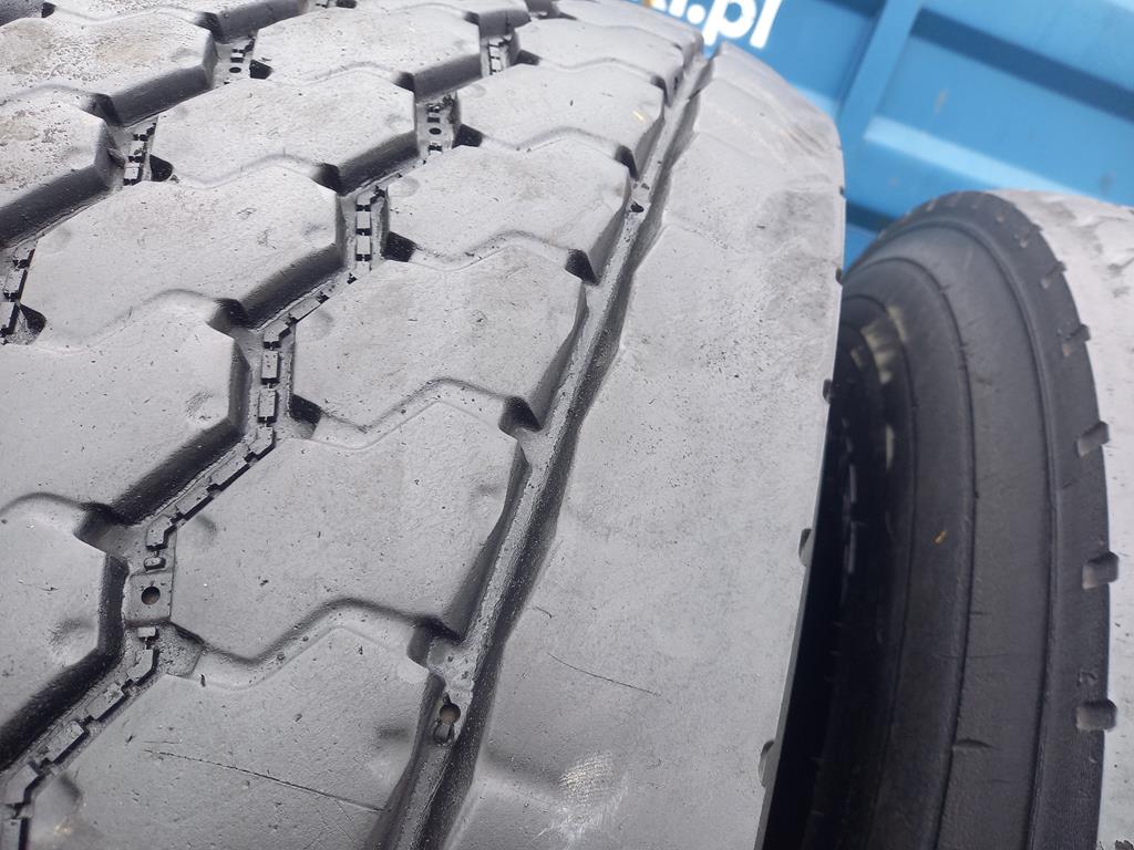 2x Opona używana ciężarowa 445/75R22.5 GOODYEAR 1400zł C2801 - obrazek 7