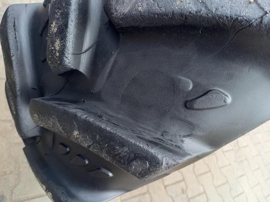 Opona używana rolnicza 340/85R24 13.6R24 KLEBER TRAKER 900zł W5078 - obrazek 7