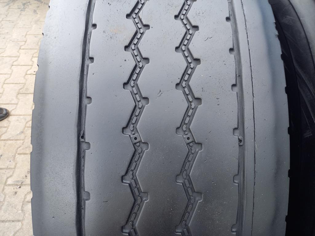 Opona używana ciężarowa 445/75R22.5 GOODYEAR 1100zł C2802 - obrazek 4