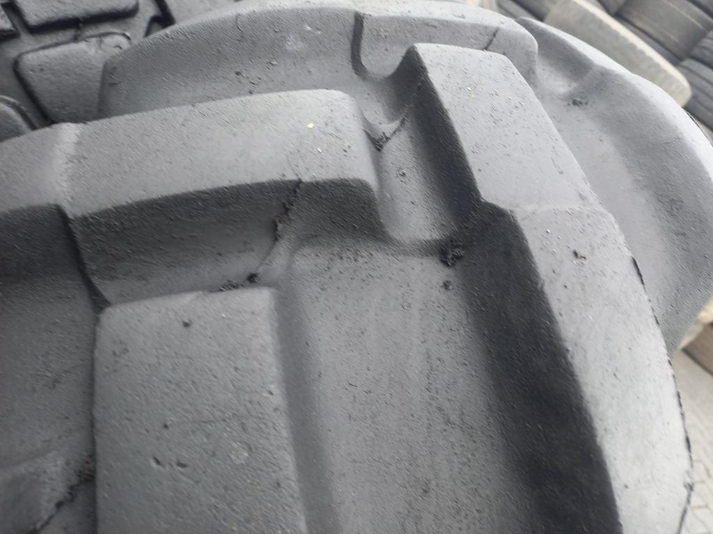Opona używana przemysłowa 12.5-20 DUNLOP TG32 400zł W5085 - obrazek 7