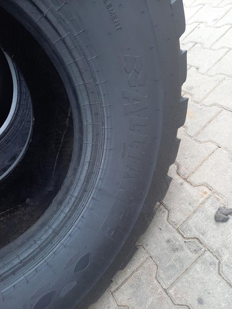2x Opona używana rolnicza 560/60R22.5 ALLIANCE 590 1200zł W5087 - obrazek 5