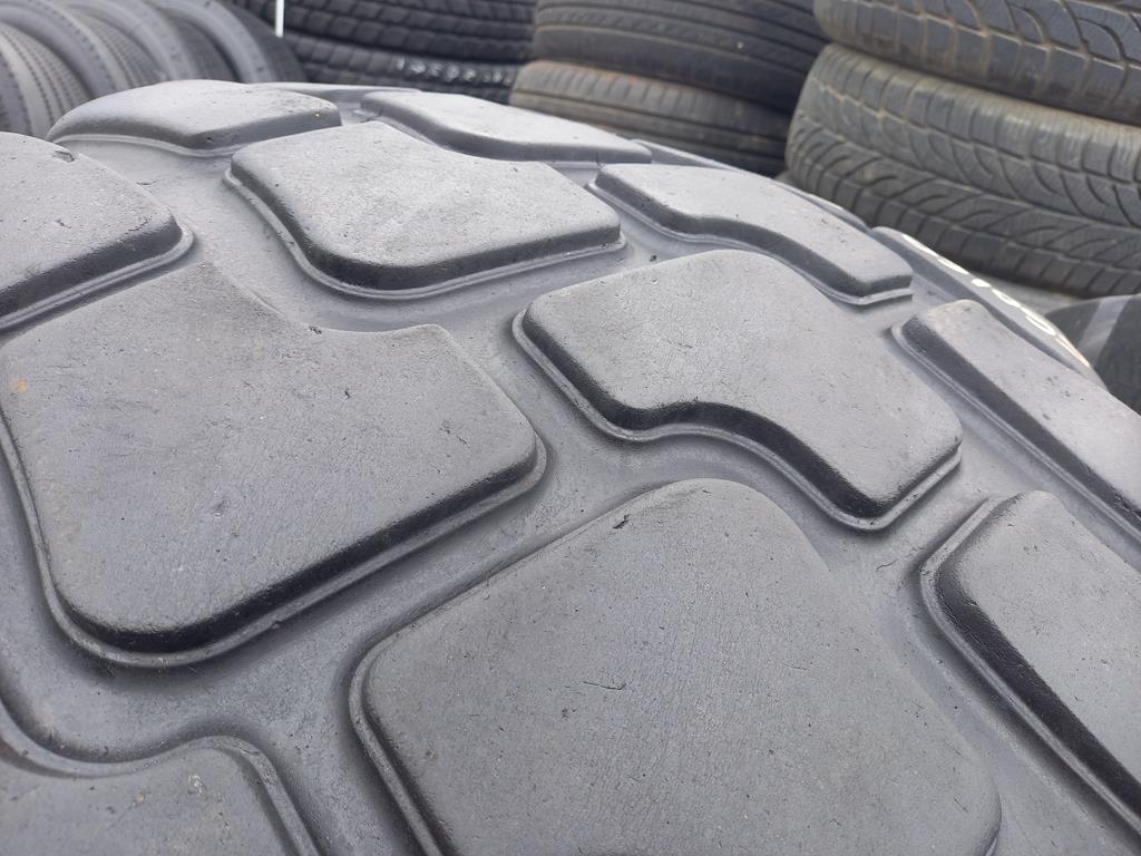 2x Opona używana rolnicza 560/60R22.5 ALLIANCE 590 1200zł W5087 - obrazek 12