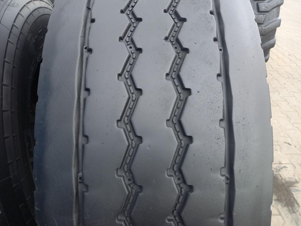 Opona używana ciężarowa 445/75R22.5 GOODYEAR 1300zł C2803 - obrazek 4