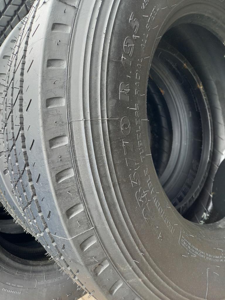 2x Opona nieużywana ciężarowa 285/70R19.5 PIRELLI FH55 600zł C2805 - obrazek 10