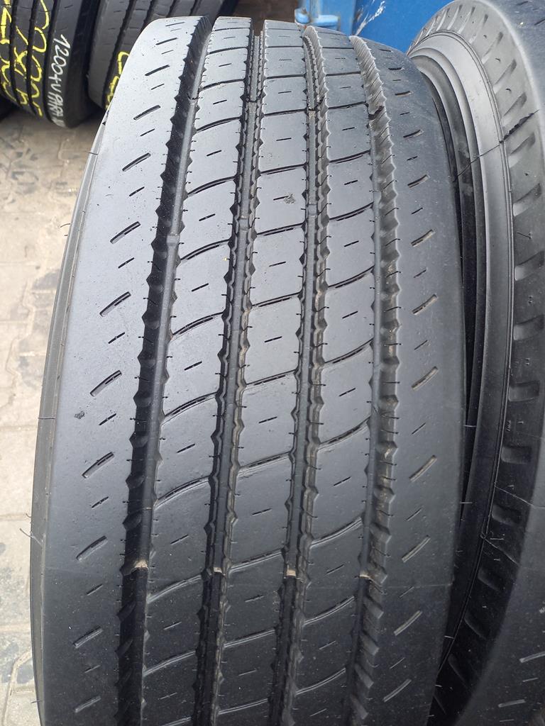 2x Opona używana ciężarowa 285/70R19.5 PIRELLI FH55 550zł C2808 - obrazek 12