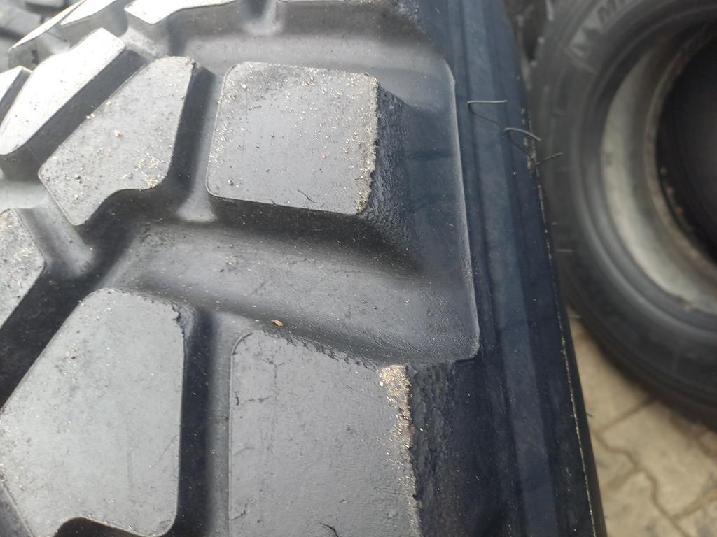 Opona używana ciężarowa 365/80R20 PIRELLI PISTA PS22 700zł C2809 - obrazek 6