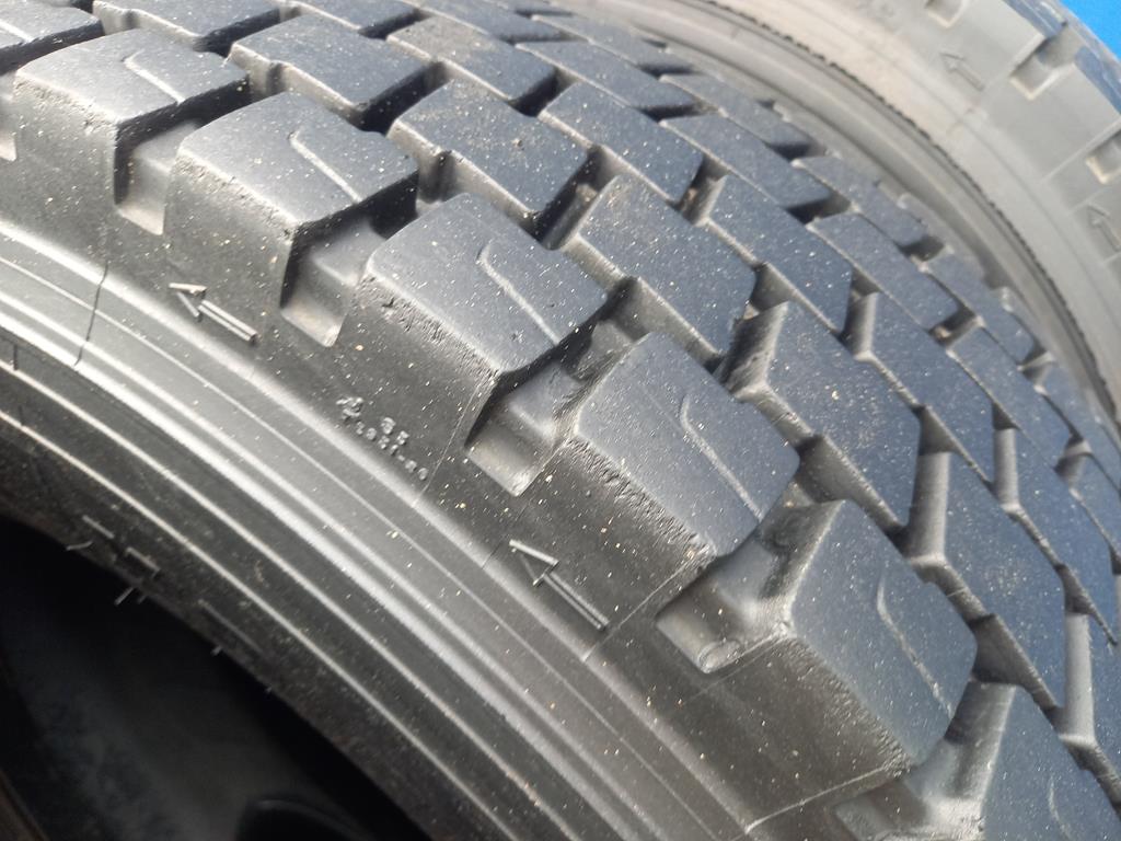 4x Opona używana ciężarowa 285/70R19.5 MICHELIN XDE2+ 550zł C2810 - obrazek 12