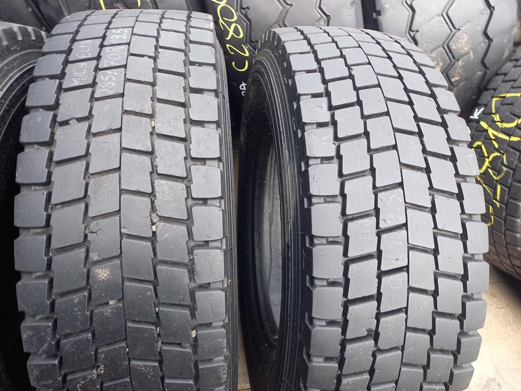 4x Opona używana ciężarowa 285/70R19.5 MICHELIN XDE2+ 525zł C2811 - obrazek 5