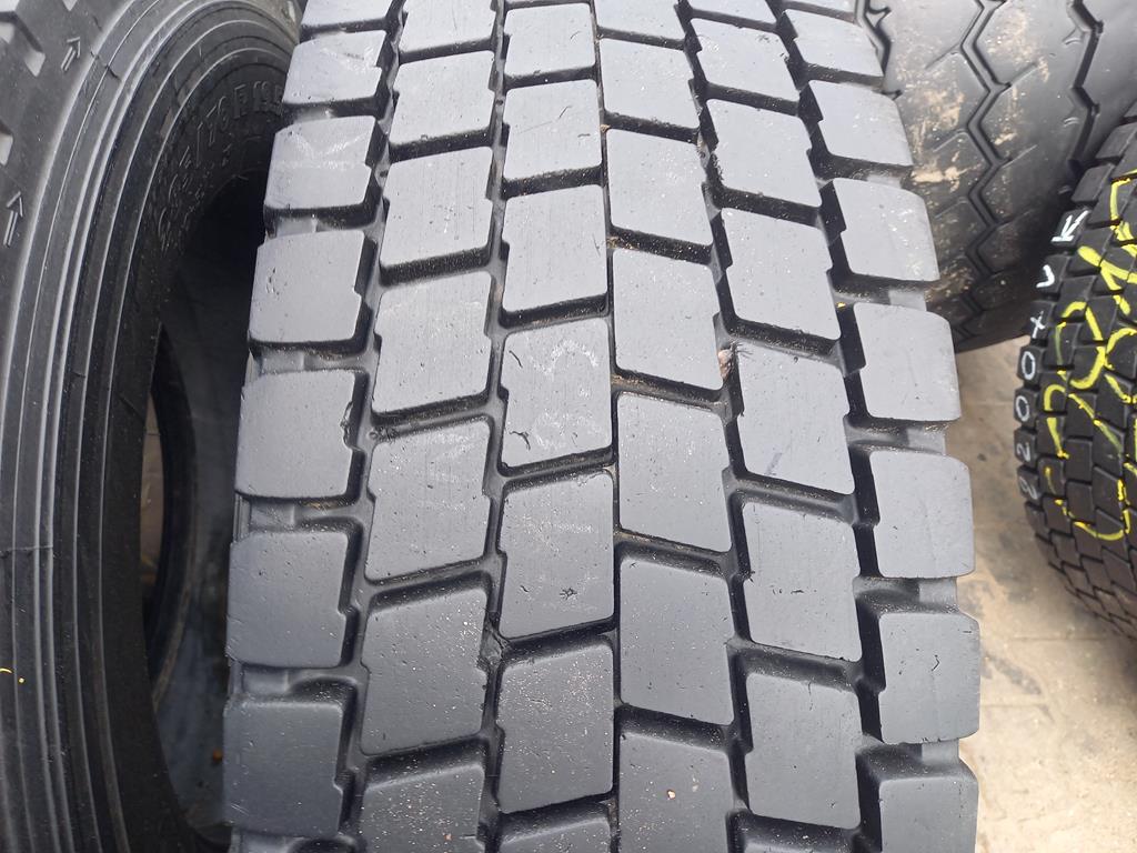 4x Opona używana ciężarowa 285/70R19.5 MICHELIN XDE2+ 525zł C2811 - obrazek 7