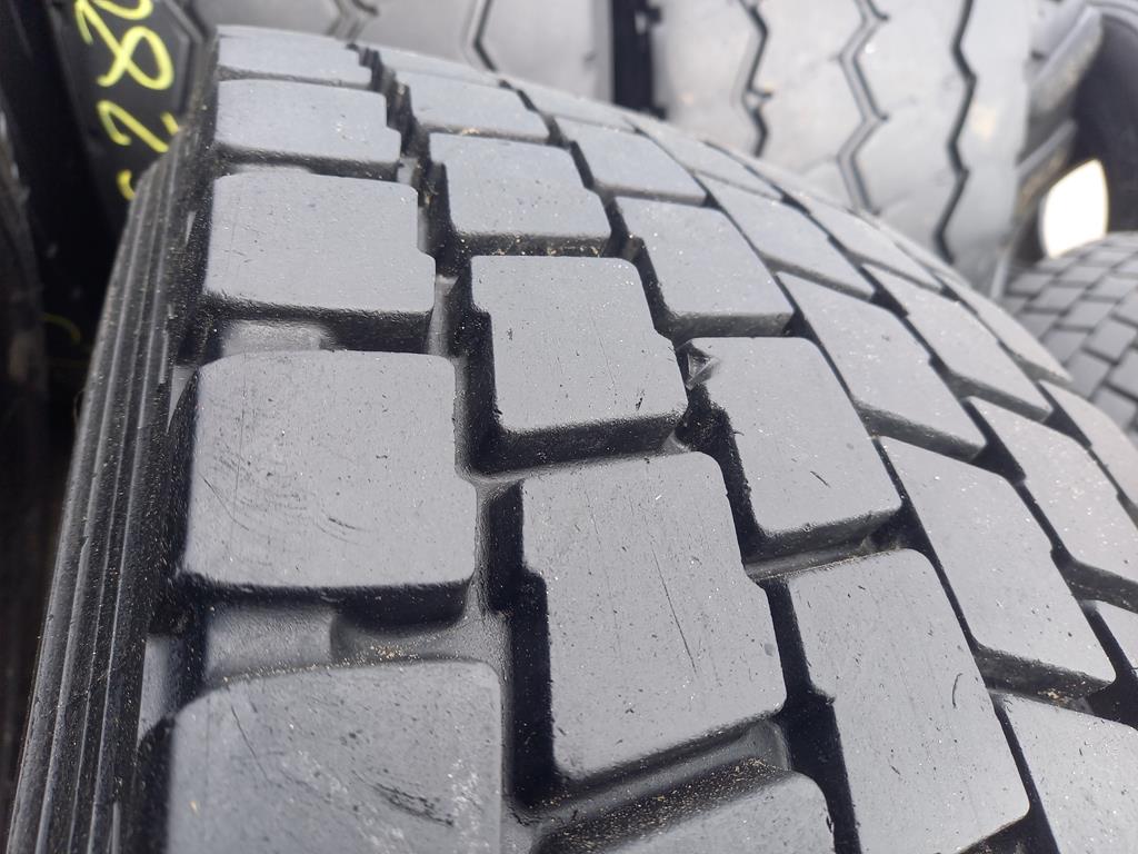 4x Opona używana ciężarowa 285/70R19.5 MICHELIN XDE2+ 525zł C2811 - obrazek 8