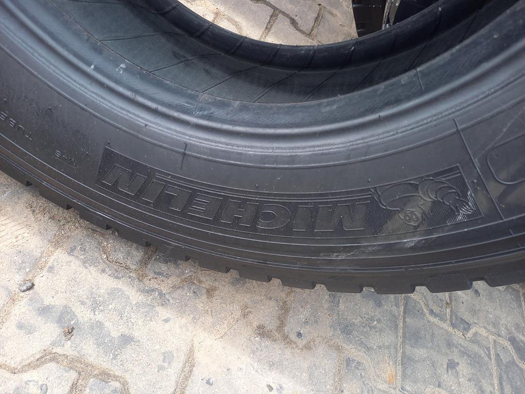 4x Opona używana ciężarowa 285/70R19.5 MICHELIN XDE2+ 525zł C2811 - obrazek 13