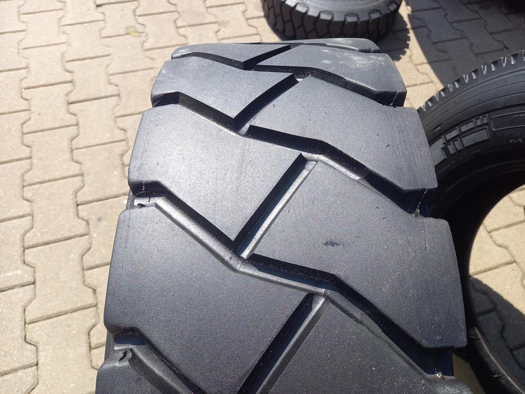 Opona używana przemysłowa 8.25R15 MICHELIN STABIL X XZM 280zł W5098 - obrazek 6