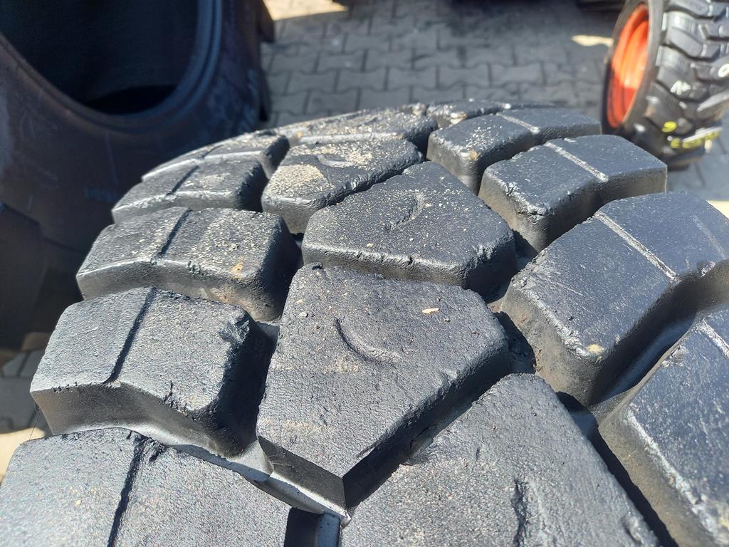 Opona używana ciężarowa 315/80R22.5 GOODYEAR TREAD MAX MSDII 600zł C2813 - obrazek 8