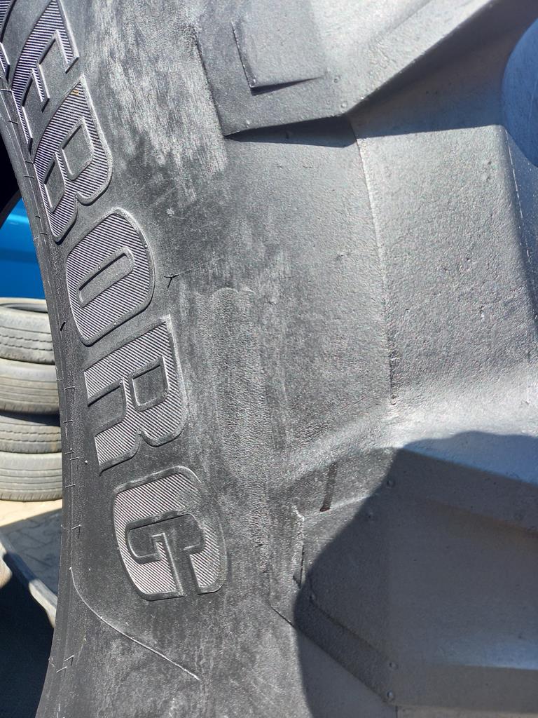 2x Opona używana rolnicza 650/65R42 TRELLEBORG 3000zł(szt.) W5105 - obrazek 15
