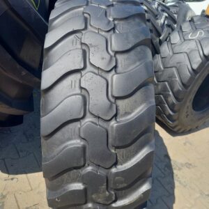Opona używana przemysłowa 405/70R24 DUNLOP SP T9; 800zł W5106
