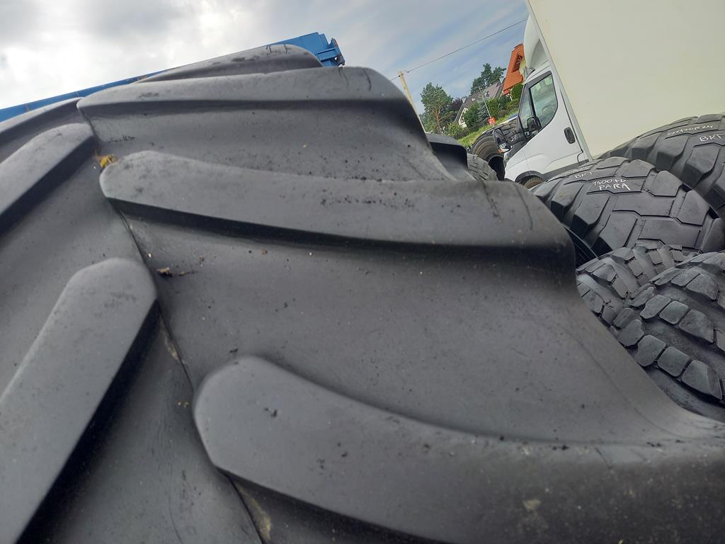 Opona używana rolnicza 650/65R42 FIRESTONE PERFORMER 65 1500zł W5118 - obrazek 6