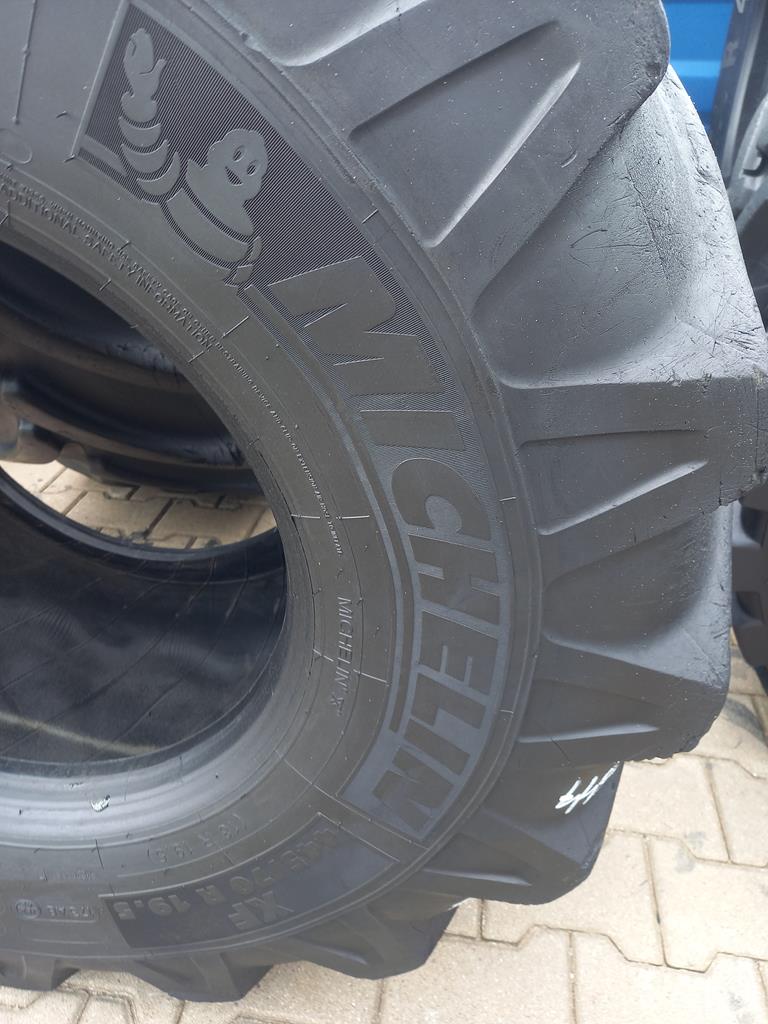 Opona używana przemysłowa 445/70R19.5 18R19.5 MICHELIN XF 1000zł W5119 - obrazek 11