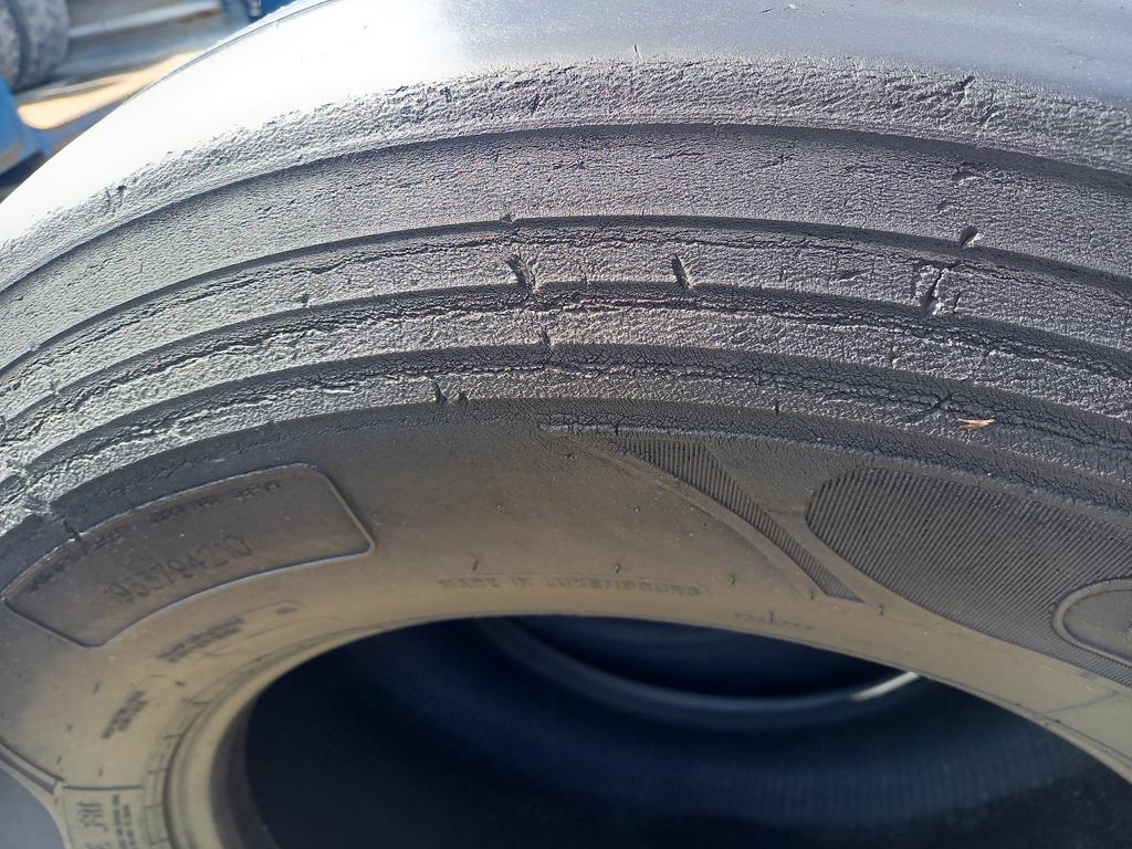 4x Opona używana ciężarowa 435/50R19.5 GOODYEAR FUEL MAX T 200zł C2817 - obrazek 13