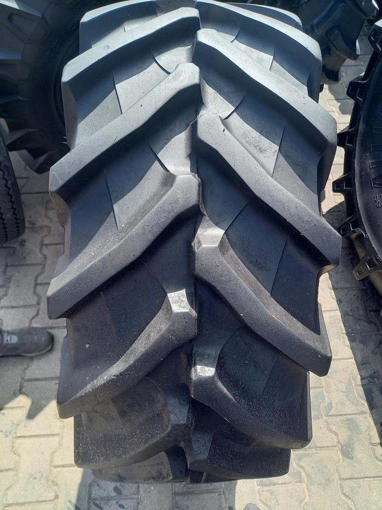 2x Opona używana rolnicza 440/65R24 TRELLEBORG TM800 1300zł W5127 - obrazek 9