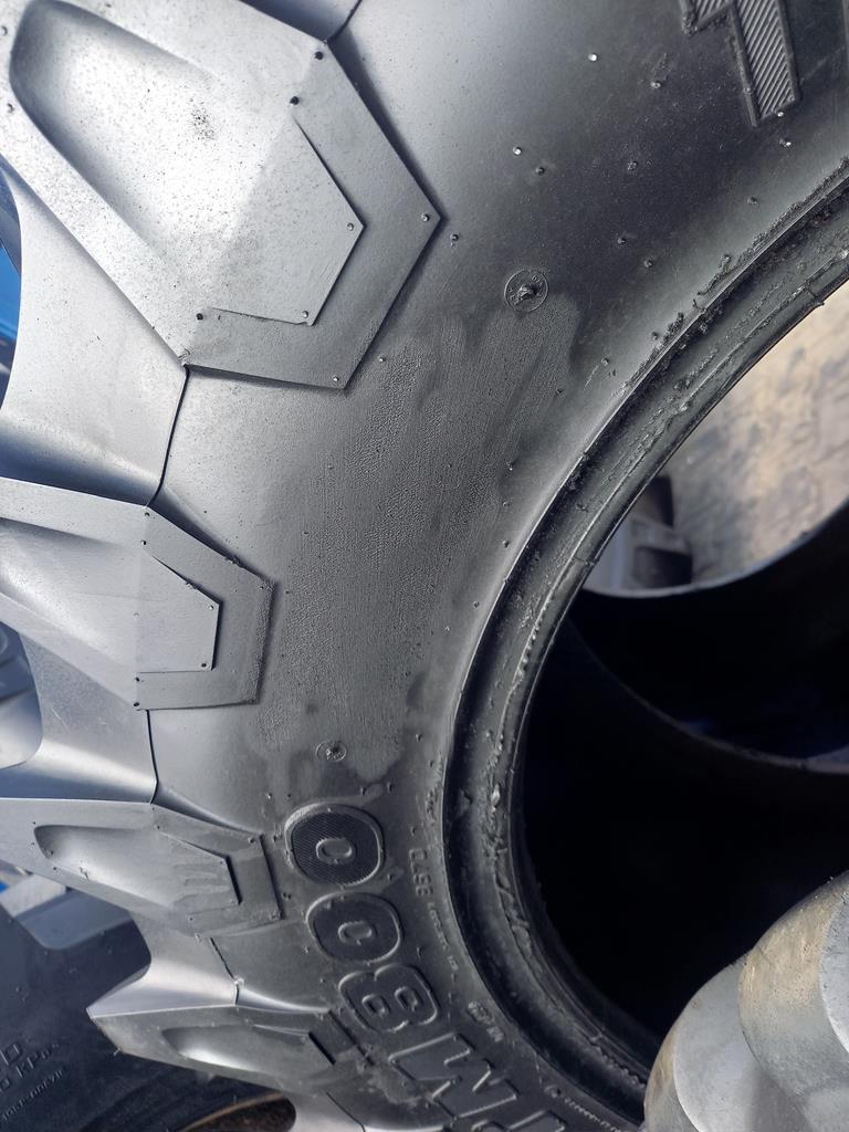 2x Opona używana rolnicza 440/65R24 TRELLEBORG TM800 1300zł W5127 - obrazek 12