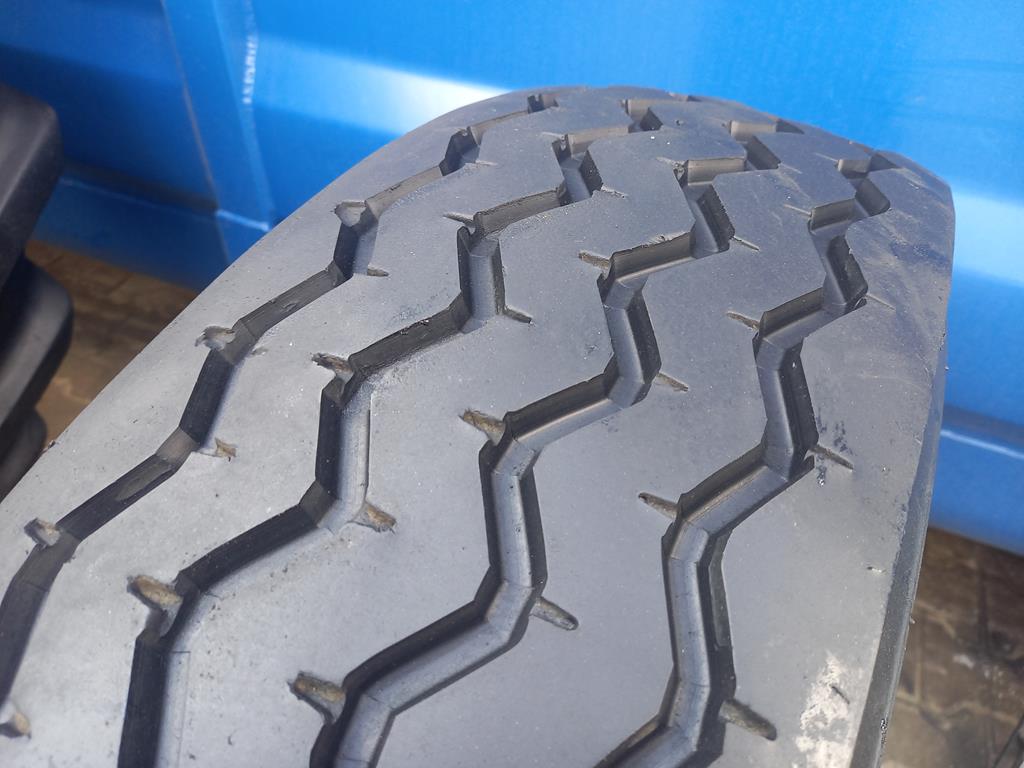 Opona używana rolnicza 10.00R20 STOMIL D101 TM 300zł W5134 - obrazek 4