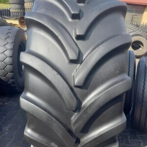 Opona używana rolnicza 710/70R38 VREDESTEIN TRAXION XXL 3000zł W5145