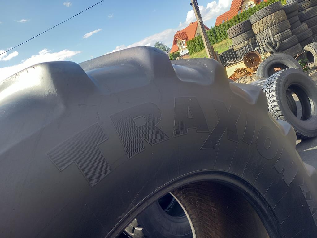 Opona używana rolnicza 710/70R38 VREDESTEIN TRAXION XXL 3000zł W5145 - obrazek 10