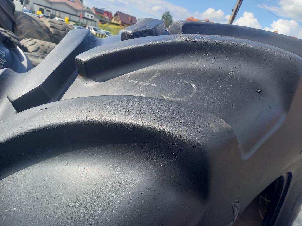 Opona używana rolnicza 710/70R38 VREDESTEIN TRAXION XXL 3000zł W5145 - obrazek 11
