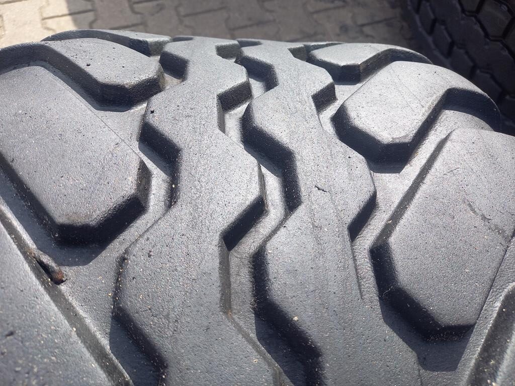 Opona używana rolnicza 400/60-15.5 400/60R15.5 VREDESTEIN FLOTATION+ 350zł W5153 - obrazek 7