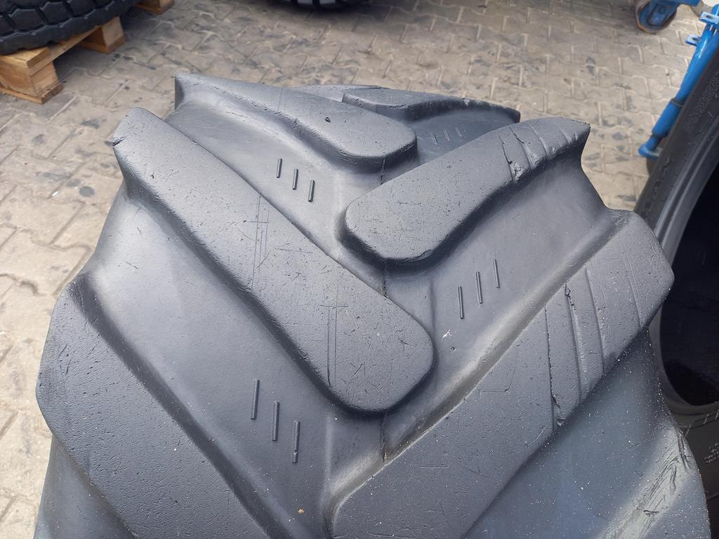 Opona używana rolnicza 425/50-18 STARCO AS DUMPER II 600zł W5156 - obrazek 5
