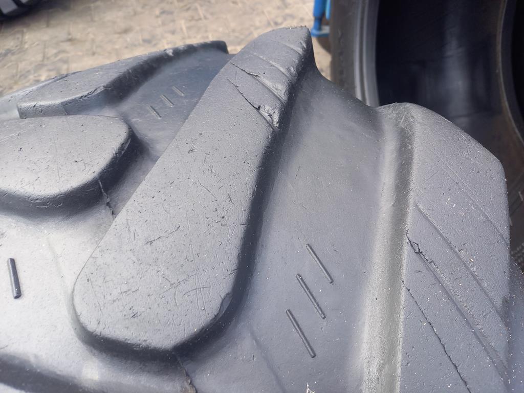 Opona używana rolnicza 425/50-18 STARCO AS DUMPER II 600zł W5156 - obrazek 8