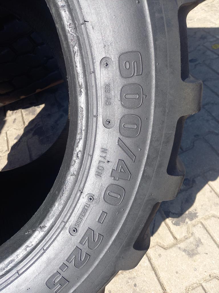 Opona używana rolnicza 600/40-22.5 MITAS TRACTION TR-12 1300zł W5164 - obrazek 10