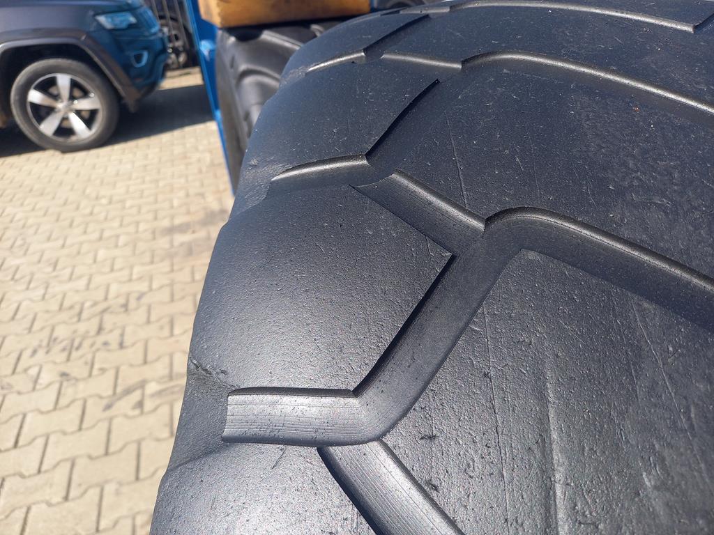 Opona używana przemysłowa 17.5R25 MICHELIN XHA 300zł W5167 - obrazek 5
