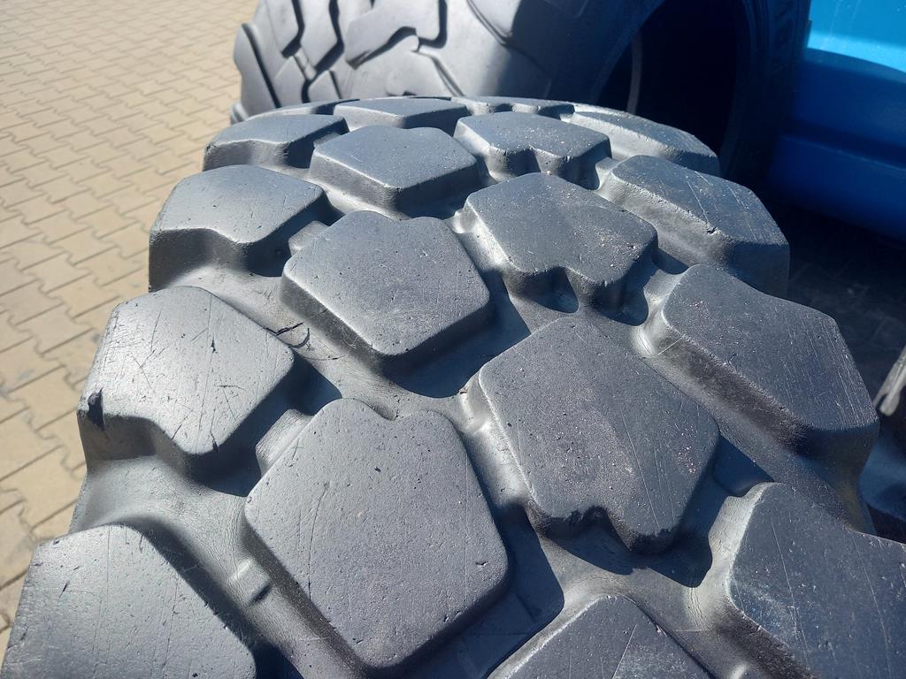 Opona używana przemysłowa 395/85R20 MICHELIN XZL 700zł W5168 - obrazek 5