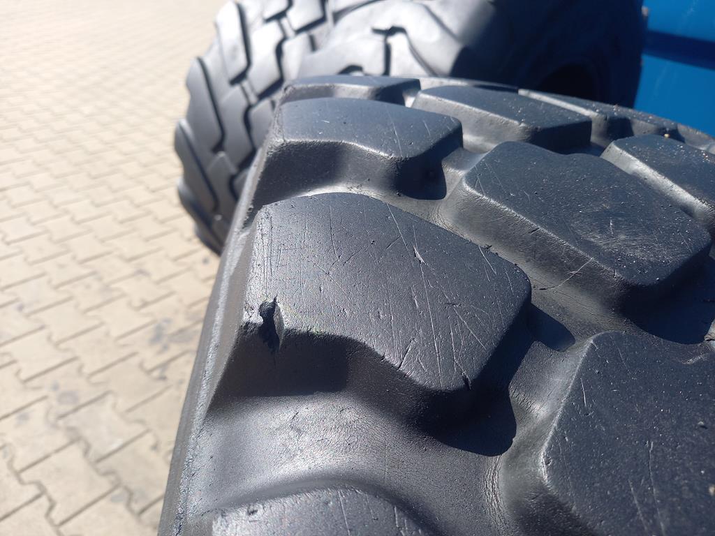 Opona używana przemysłowa 395/85R20 MICHELIN XZL 700zł W5168 - obrazek 6
