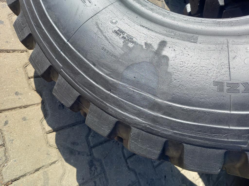 Opona używana przemysłowa 395/85R20 MICHELIN XZL 700zł W5168 - obrazek 8