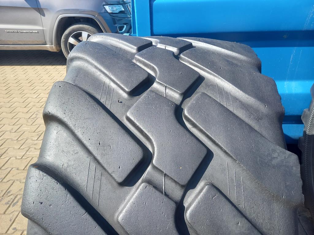 Opona używana rolnicza 560/60R22.5 MRL FLOTATION Z POWER FLR 339 900zł W5170 - obrazek 5