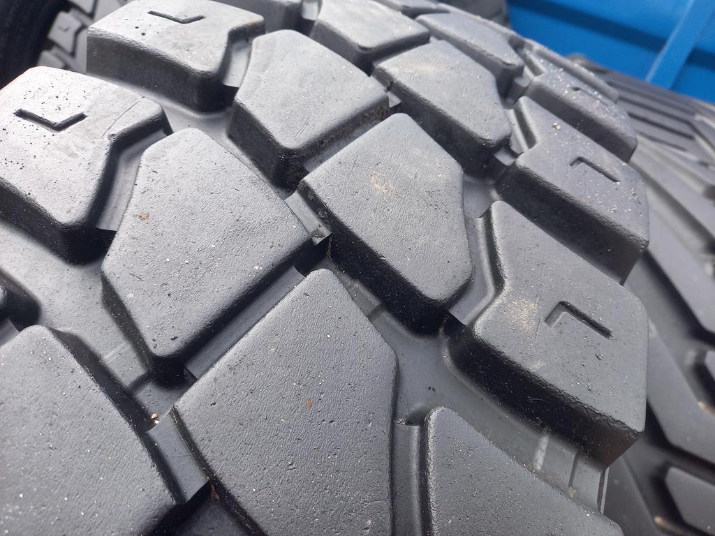 4x Opona używana ciężarowa 12.00R20 KORMORAN D ON/OFF 700zł C2823 - obrazek 7