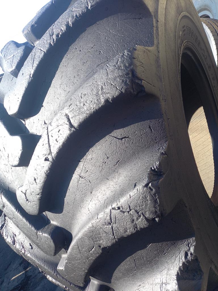Opona używana leśna 750/55-26.5 750/55R26.5 NOKIAN FOREST 3900zł W5186 - obrazek 11