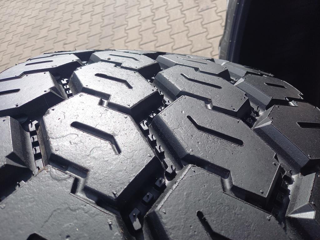 Opona używana ciężarowa 445/65R22.5 GOODRIDE SUPGAURD M1 1000zł C2825 - obrazek 7