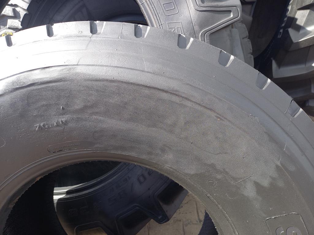 Opona używana ciężarowa 445/65R22.5 GOODRIDE SUPGAURD M1 1000zł C2825 - obrazek 9