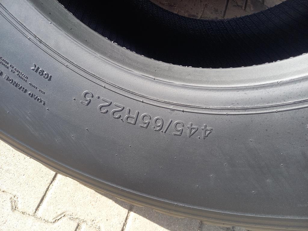 Opona używana ciężarowa 445/65R22.5 GOODRIDE SUPGAURD M1 1000zł C2825 - obrazek 4