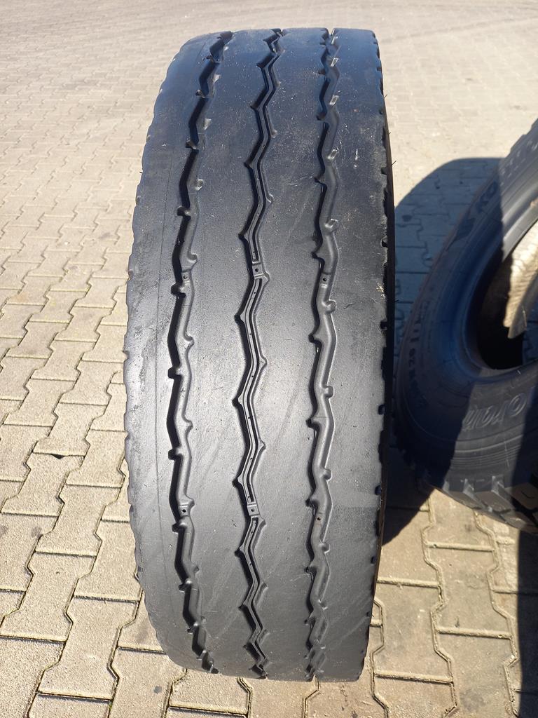 2x2 Opony używane ciężarowe 13R22.5 MICHELIN XWORKS 800zł C2827 - obrazek 9