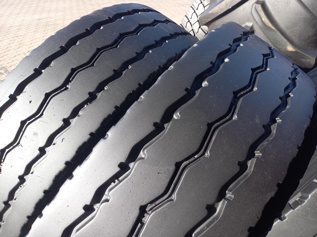 2x2 Opony używane ciężarowe 13R22.5 MICHELIN XWORKS 800zł C2827 - obrazek 14
