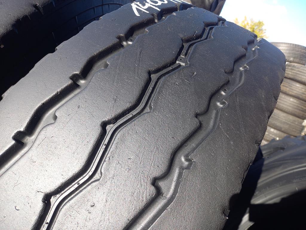 2x Opony używane ciężarowe 13R22.5 MICHELIN XWORKS XZY 700zł C2828 - obrazek 6