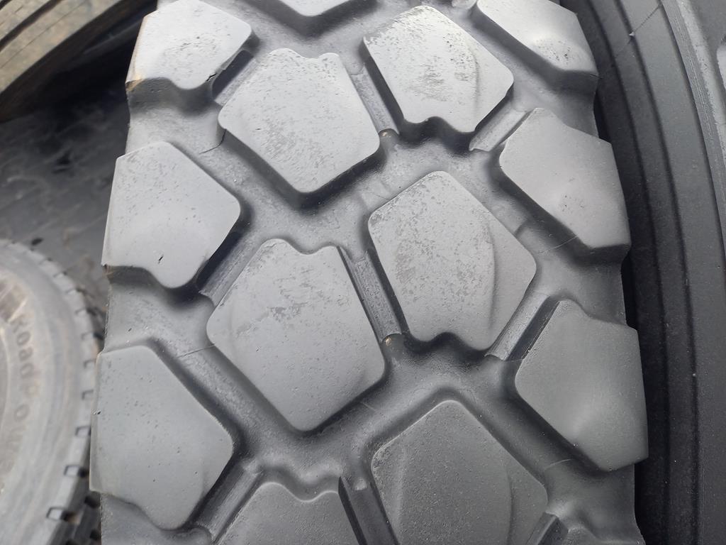 2x Opona używana ciężarowa 255/100R16 9.00R16 MICHELIN XZL 280zł C2834 - obrazek 5